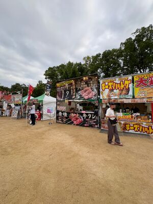 テレビ大阪-YATAIフェス-2026-牛タン串-大阪城公園-太陽の広場-02.jpg