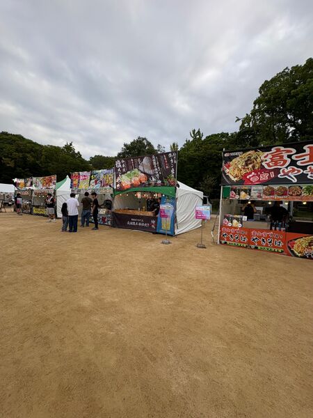 ファイル:テレビ大阪-YATAIフェス-2026-たこ焼き-大阪城公園-太陽の広場-02.jpg