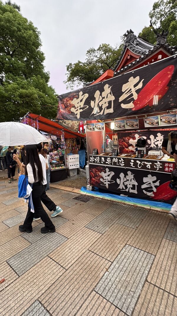 確認待ちの屋台写真