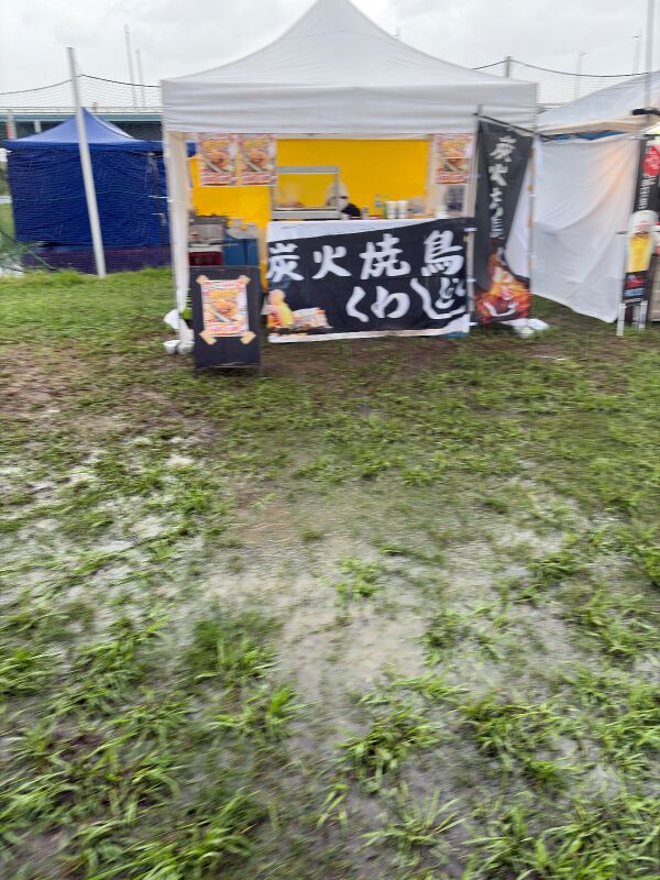 確認待ちの屋台写真
